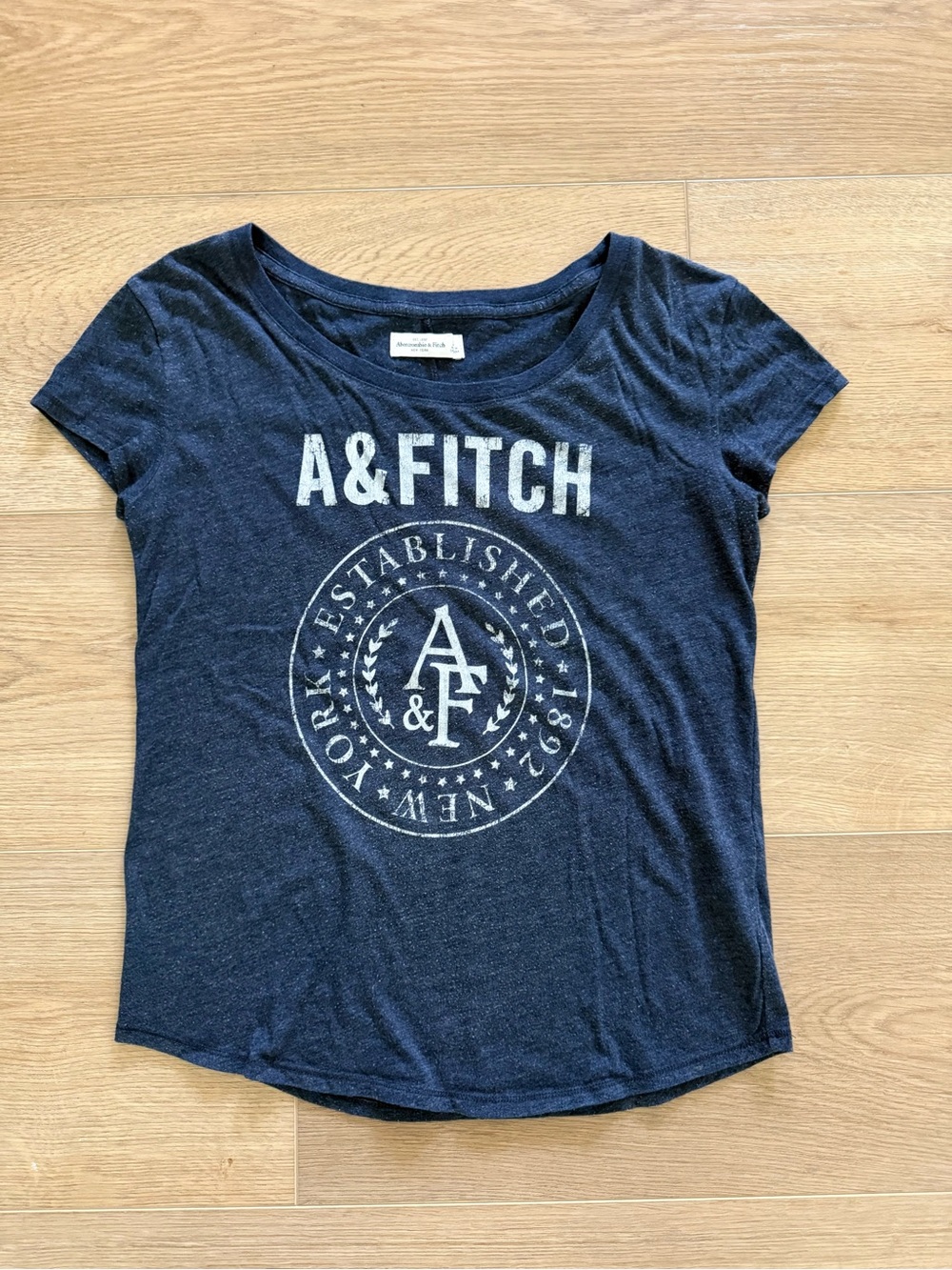 Abercrombie & Fitch Heritage Logo Graphic Tee XS Navy Heather